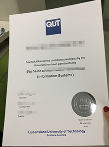 Fake QUT degree, Queensland University of Technology sham diploma maker