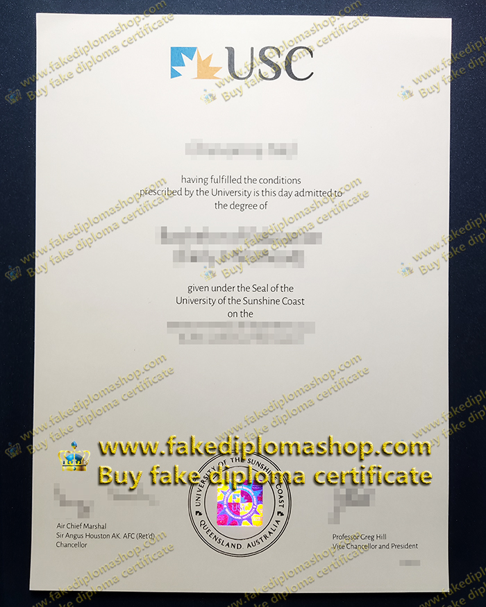 University of the Sunshine Coast diploma, USC degree with a real hologram