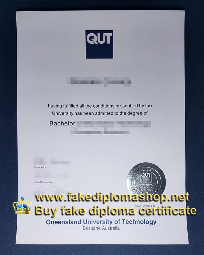 QUT degree of Bachelor, Queensland University of Technology diploma